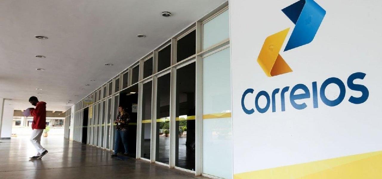 FUNCIONÁRIOS DOS CORREIOS ENTRAM EM GREVE NACIONAL FUNCIONÁRIOS DOS CORREIOS ENTRAM EM GREVE NACIONAL