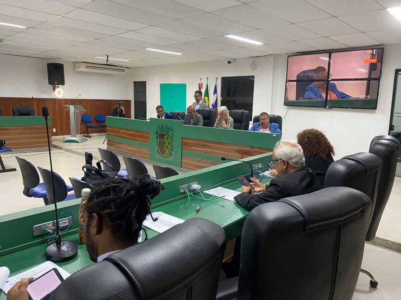 REGULARIZAÇÃO FUNDIÁRIA URBANA É APROVADA NA CÂMARA MUNICIPAL DE ILHÉUS