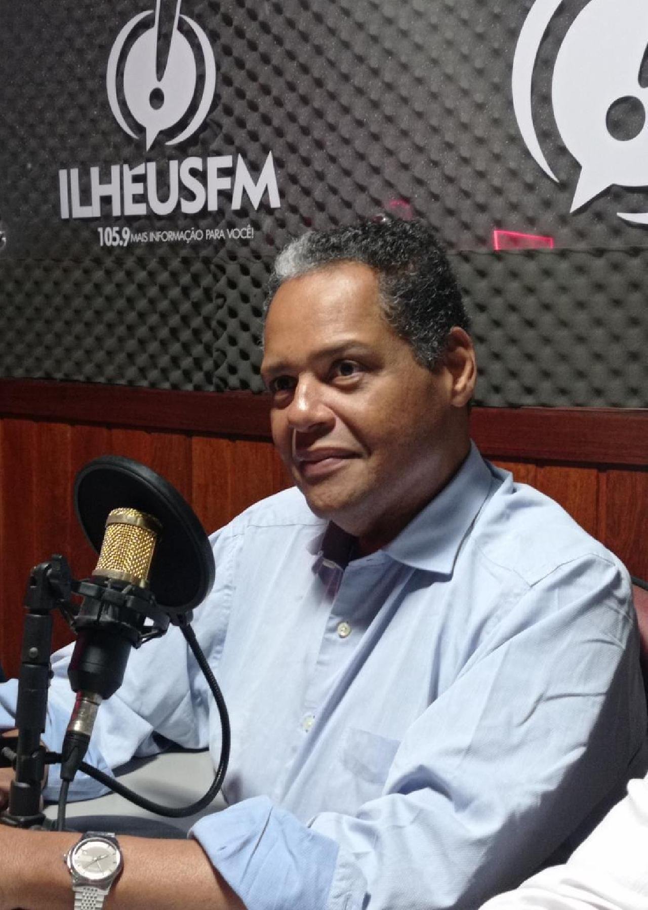 "AS SANTAS CASAS ESTÃO VIVENDO DE EMENDAS DE DEPUTADOS" AFIRMA ANTÔNIO BRITO "AS SANTAS CASAS ESTÃO VIVENDO DE EMENDAS DE DEPUTADOS" AFIRMA ANTÔNIO BRITO