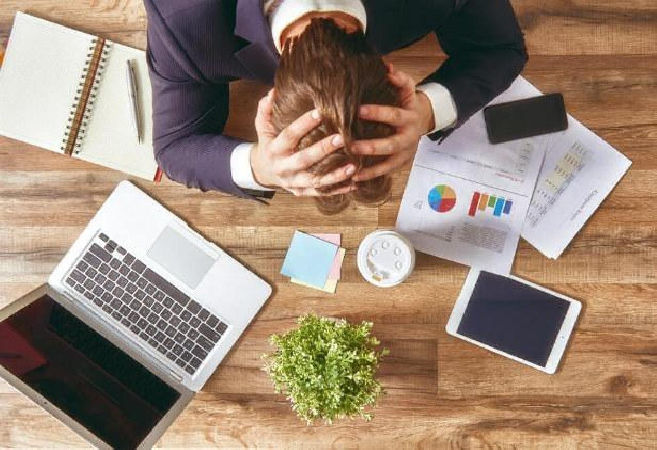 TRÊS MILHÕES DE CLIENTES DA CAIXA PODERÃO QUITAR DÍVIDAS COM DESCONTO TRÊS MILHÕES DE CLIENTES DA CAIXA PODERÃO QUITAR DÍVIDAS COM DESCONTO
