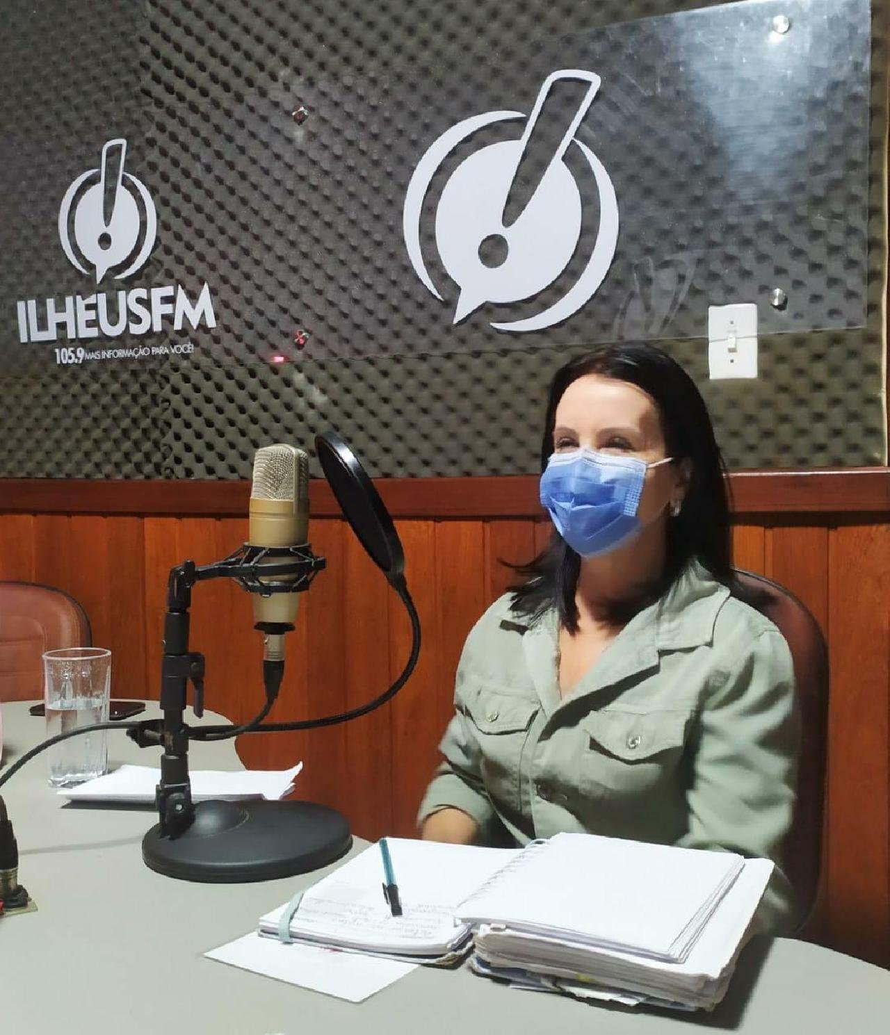 “ATÉ DIA 15 DE AGOSTO TODOS OS PROFISSIONAIS DE EDUCAÇÃO SERÃO VACINADOS”, DIZ SECRETÁRIA DE EDUCAÇÃO “ATÉ DIA 15 DE AGOSTO TODOS OS PROFISSIONAIS DE EDUCAÇÃO SERÃO VACINADOS”, DIZ SECRETÁRIA DE EDUCAÇÃO