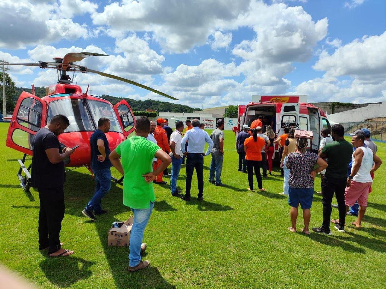 SAMU DE ILHÉUS REALIZA PRIMEIRA OPERAÇÃO COM SUPORTE AEROMÉDICO SAMU DE ILHÉUS REALIZA PRIMEIRA OPERAÇÃO COM SUPORTE AEROMÉDICO