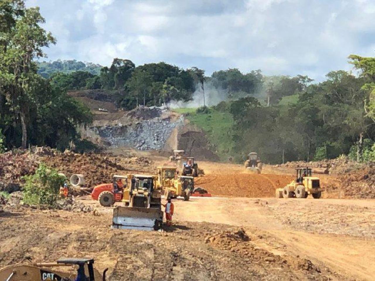 BAHIA: GOVERNO CONFIRMA PAVIMENTAÇÃO E RECUPERAÇÃO DE MAIS DE 100 KM DE RODOVIAS ESTADUAIS