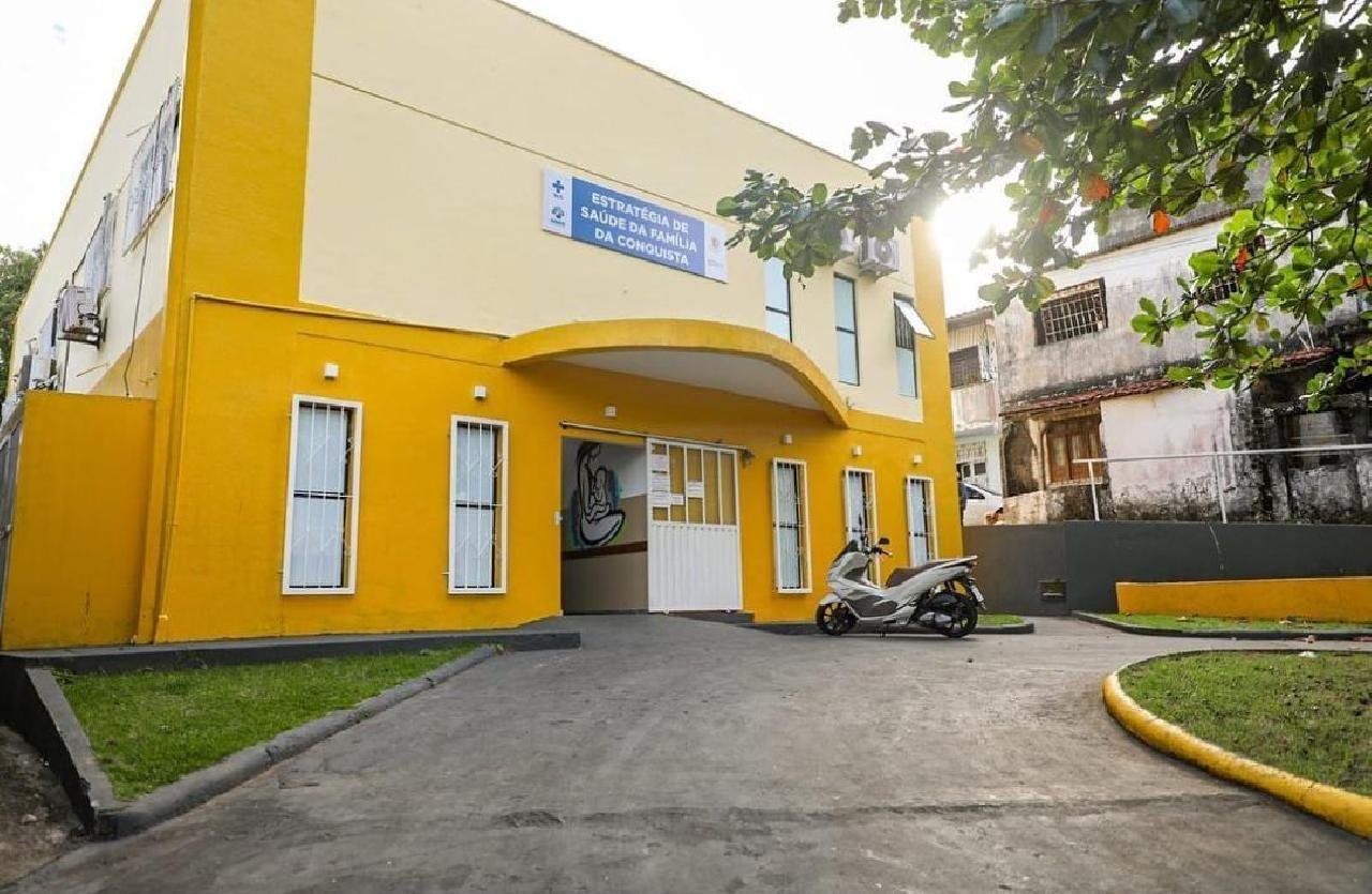 LEI QUE OBRIGA UNIDADES PÚBLICAS DE SAÚDE A DIVULGAREM NOMES E HORÁRIOS DE MÉDICOS NÃO É CUMPRIDA EM ILHÉUS LEI QUE OBRIGA UNIDADES PÚBLICAS DE SAÚDE A DIVULGAREM NOMES E HORÁRIOS DE MÉDICOS NÃO É CUMPRIDA EM ILHÉUS