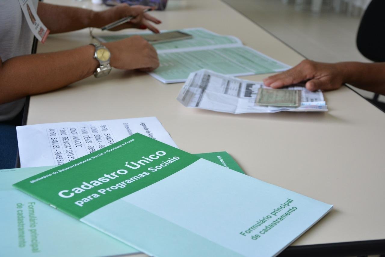 SECRETÁRIA DE JUSTIÇA REALIZA CAPACITAÇÃO DE “ENTREVISTADORES DOS FORMULÁRIOS DO CADÚNICO” SECRETÁRIA DE JUSTIÇA REALIZA CAPACITAÇÃO DE “ENTREVISTADORES DOS FORMULÁRIOS DO CADÚNICO”