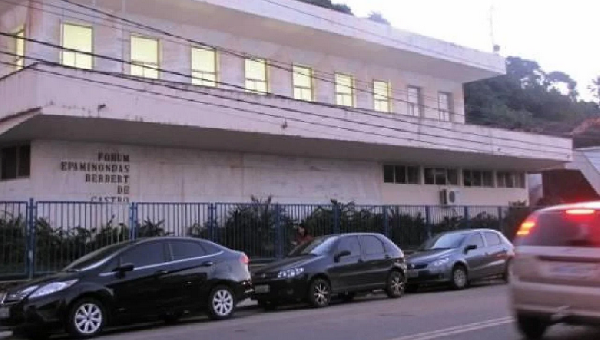 PARALISAÇÃO JUDICIÁRIO BAIANO: FÓRUM DE ILHÉUS DEVE FUNCIONAR APENAS PARA AUDIÊNCIAS E ATENDIMENTOS EMERGENCIAIS