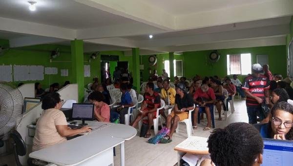 MUTIRÃO ATUALIZA CADASTRO DE PESCADORES E MARISQUEIRAS EM ILHÉUS