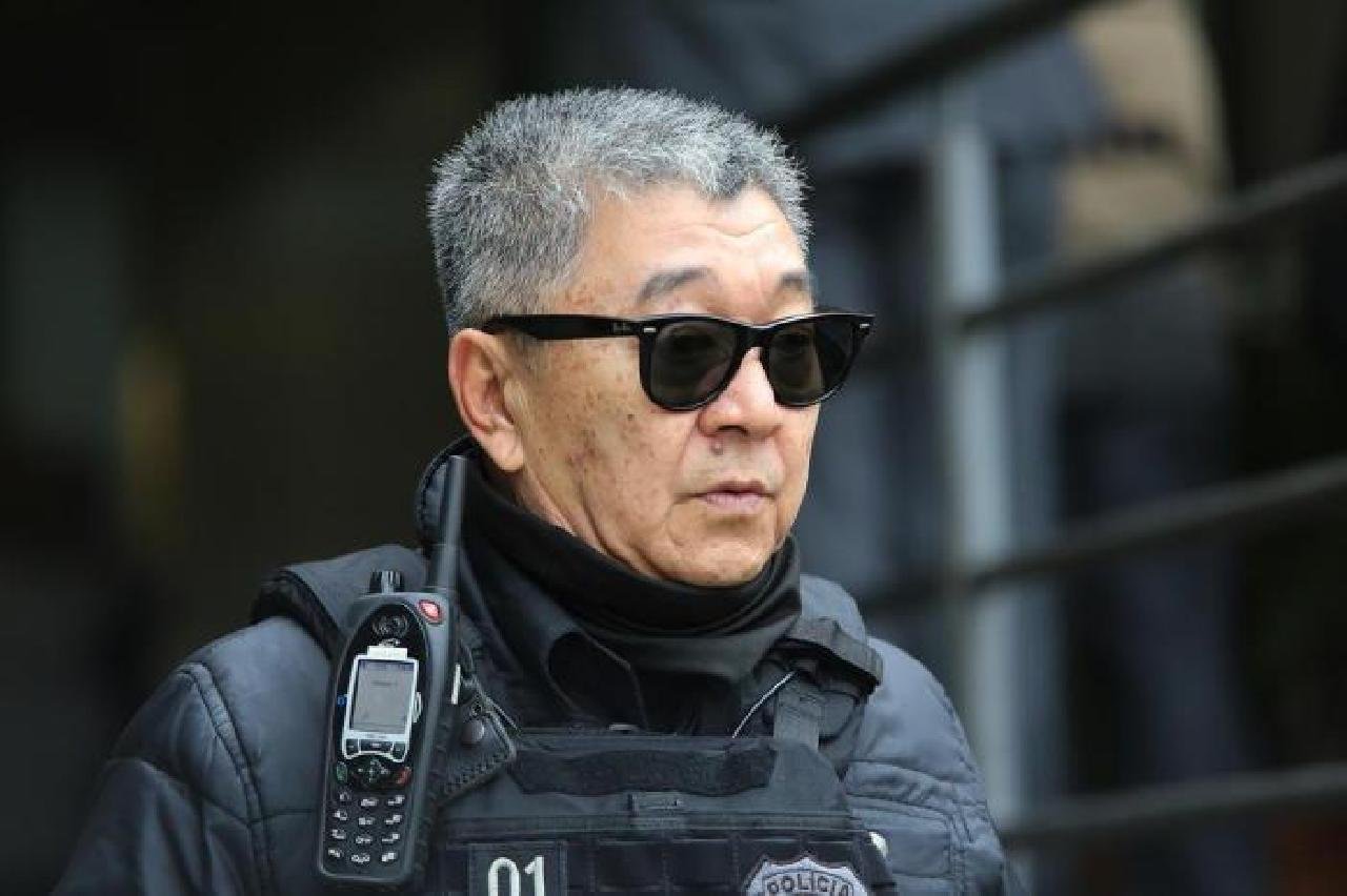 JAPONÊS DA FEDERAL TENTOU VISITAR LULA, MAS EX-PRESIDENTE NÃO QUIS RECEBÊ-LO JAPONÊS DA FEDERAL TENTOU VISITAR LULA, MAS EX-PRESIDENTE NÃO QUIS RECEBÊ-LO