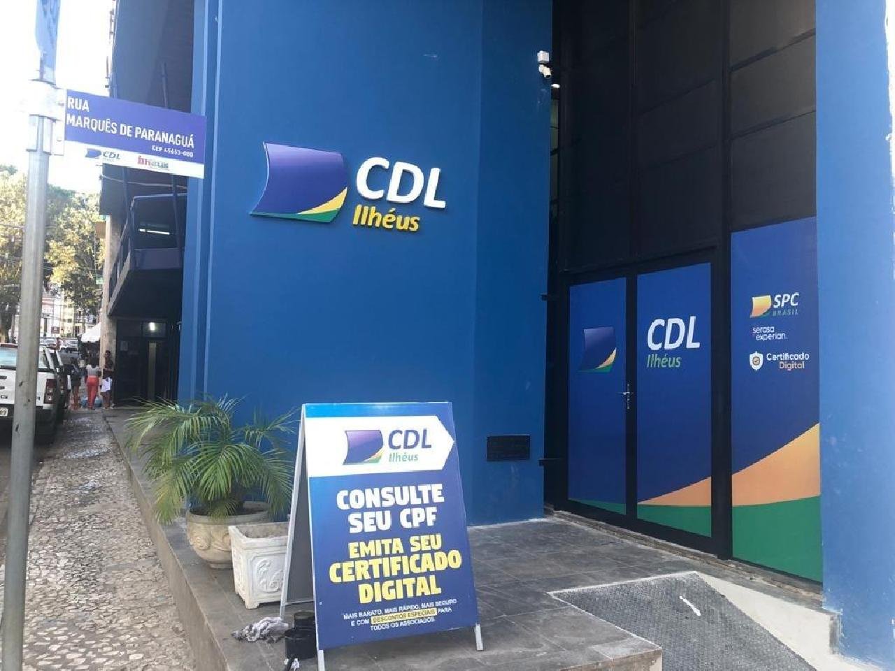 CDL DE ILHÉUS COMPLETA 47 ANOS E INAUGURA NOVA SEDE CDL DE ILHÉUS COMPLETA 47 ANOS E INAUGURA NOVA SEDE