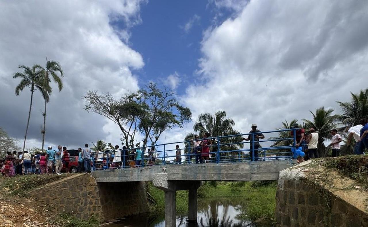 NOVA PONTE DO JAPU É ENTREGUE APÓS SUBSTITUIÇÃO DE ANTIGA ESTRUTURA DE MADEIRA