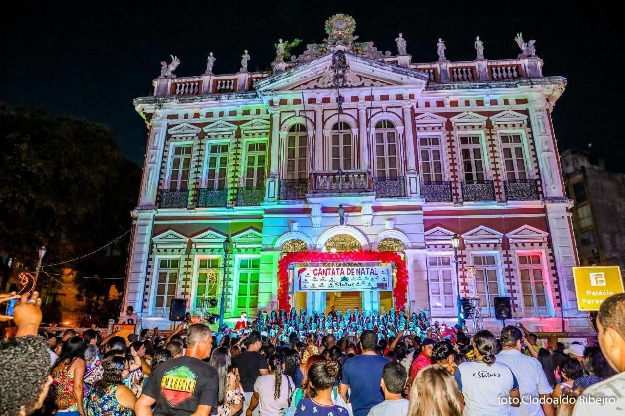 CANTATAS DE NATAL ENCANTA OS FINS DE TARDE NO CENTRO HISTÓRICO DE ILHÉUS CANTATAS DE NATAL ENCANTA OS FINS DE TARDE NO CENTRO HISTÓRICO DE ILHÉUS