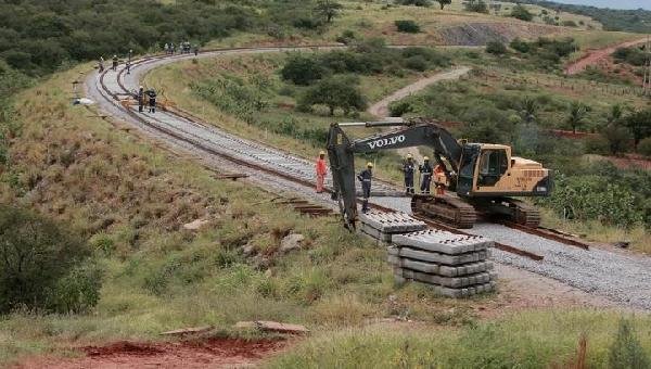 FERROVIA DE INTEGRAÇÃO OESTE-LESTE DA BAHIA MUDA TRAÇADO E VIRA PRIORIDADE DO GOVERNO LULA