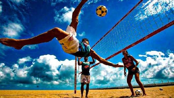 FACULDADE DE ILHÉUS PROMOVE A 2ª EDIÇÃO DOS JOGOS UNIVERSITÁRIOS NESTE SÁBADO, NA ARENA DA SOARES LOPES FACULDADE DE ILHÉUS PROMOVE A 2ª EDIÇÃO DOS JOGOS UNIVERSITÁRIOS NESTE SÁBADO, NA ARENA DA SOARES LOPES