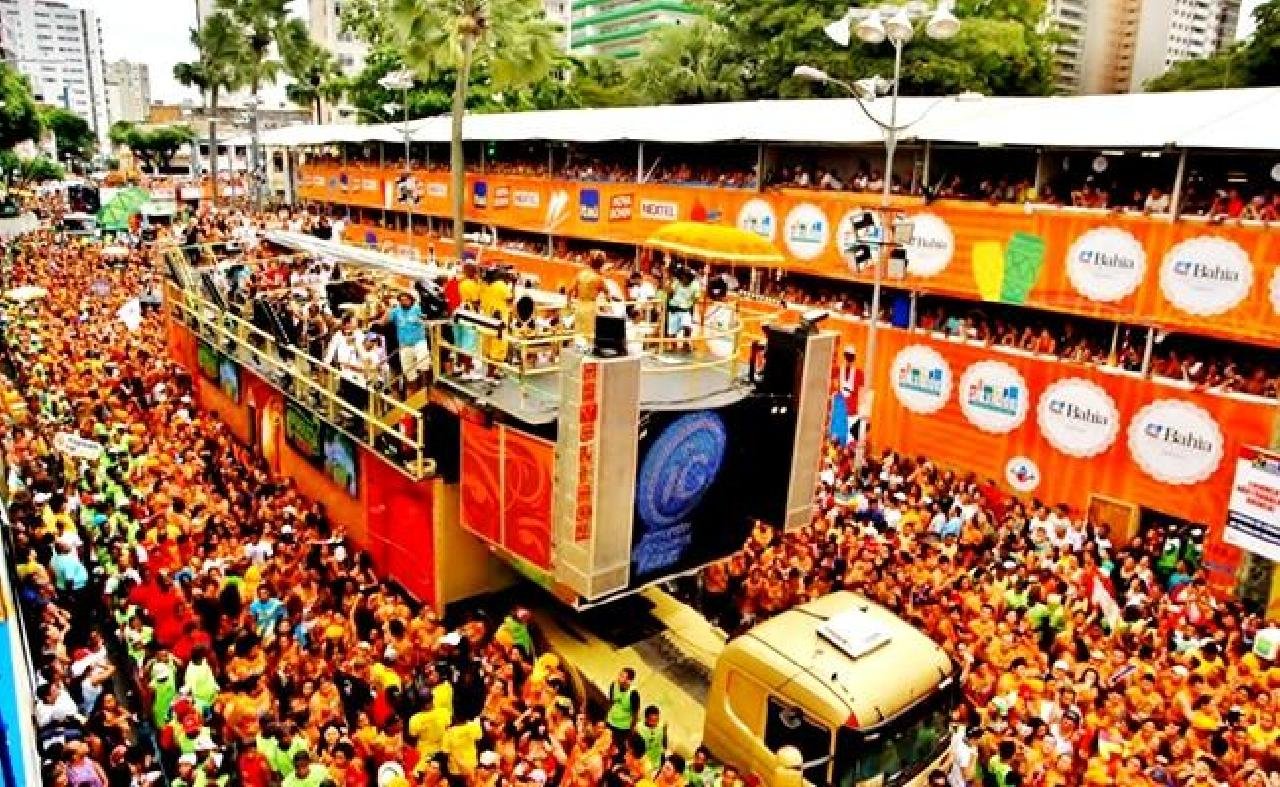 ''ACHO ABSOLUTAMENTE VIÁVEL'', DIZ RUI SOBRE CARNAVAL EM 2022 ''ACHO ABSOLUTAMENTE VIÁVEL'', DIZ RUI SOBRE CARNAVAL EM 2022