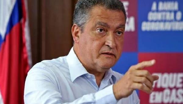  PROFESSOR QUE NÃO RETORNAR ÀS AULAS TERÁ SALÁRIO DESCONTADO, DIZ RUI COSTA. 