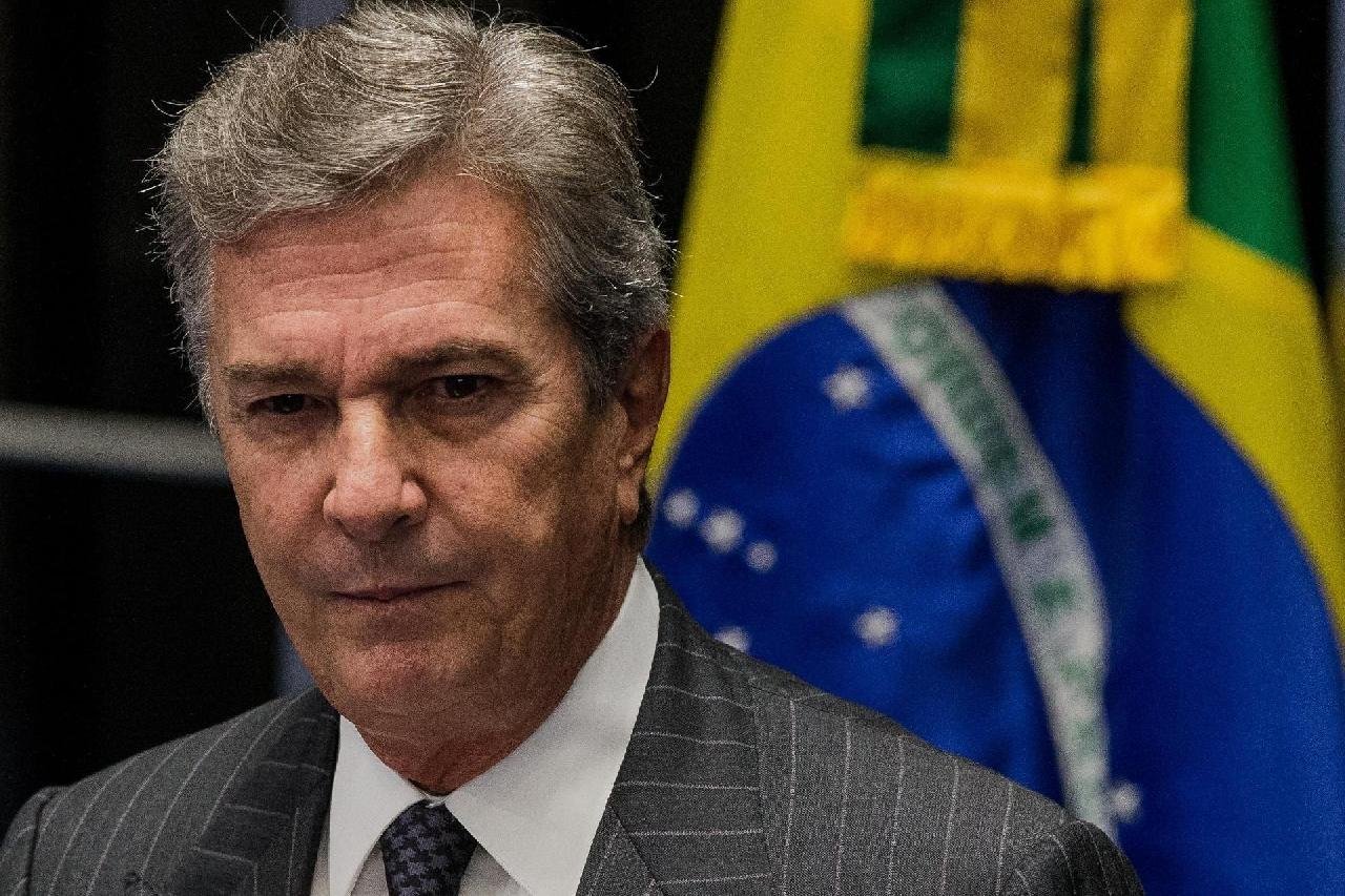 É UM FILME QUE EU JÁ VI, DIZ FERNANDO COLLOR SOBRE BOLSONARO É UM FILME QUE EU JÁ VI, DIZ FERNANDO COLLOR SOBRE BOLSONARO