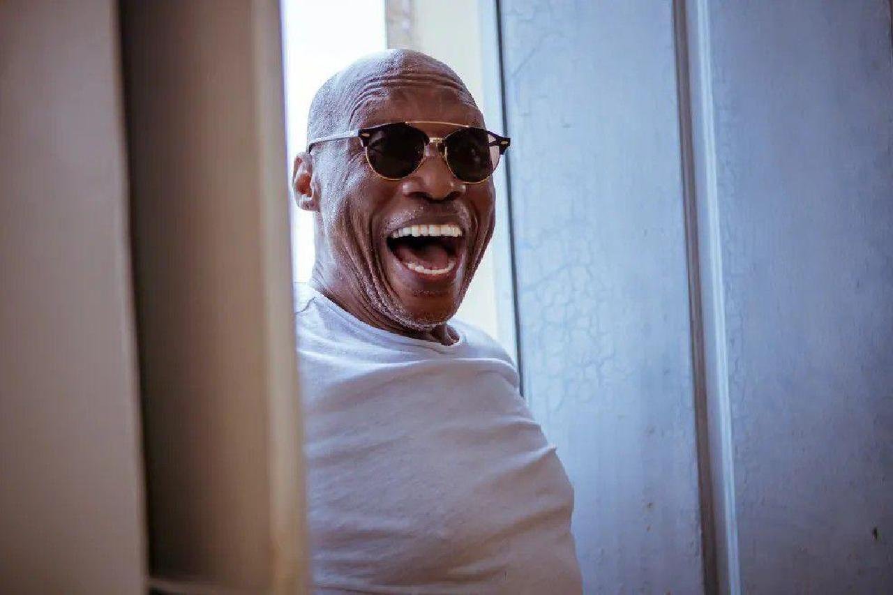 ZEBRINHA PARTICIPA DE LIVE DO TEATRO POPULAR DE ILHÉUS EM ENCONTRO COM TERREIRO MATAMBA TOMBENCI NETO