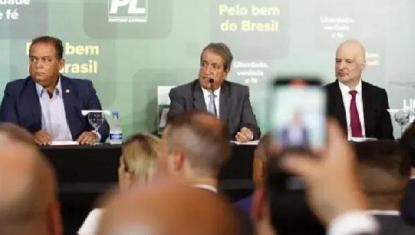 PL MONTA ESTRATÉGIA PARA ADESÃO PARCIAL AO GOVERNO LULA 