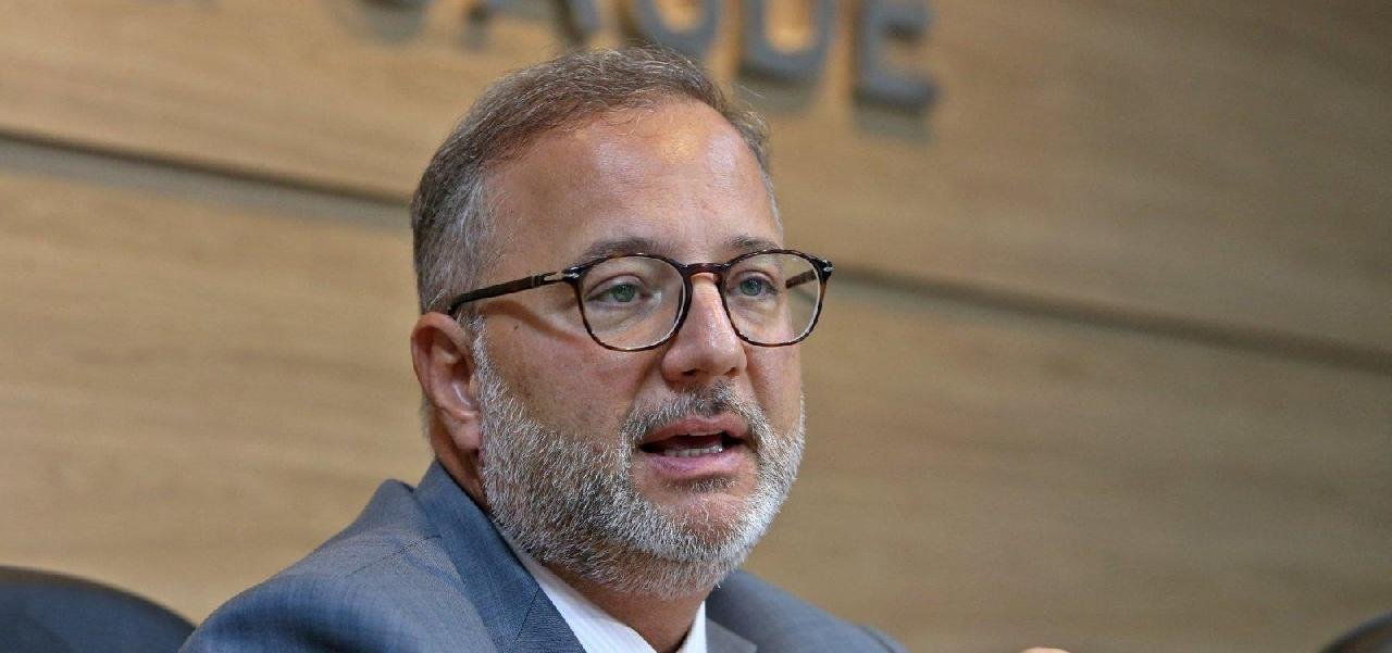 BRASIL RECEBE 5, 5 MILHÕES DE DOSES DE VACINA CONTRA A COVID-19 ATÉ SÁBADO BRASIL RECEBE 5, 5 MILHÕES DE DOSES DE VACINA CONTRA A COVID-19 ATÉ SÁBADO