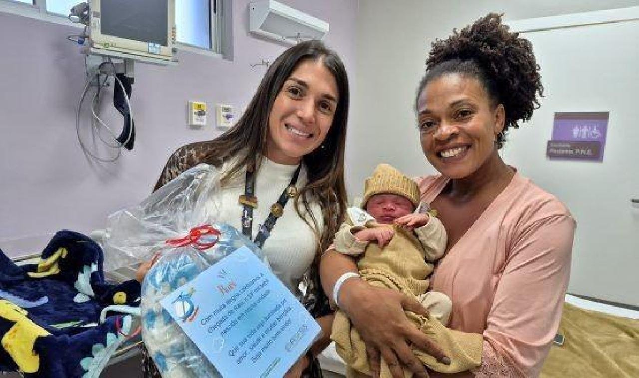 CÂMARA MUNICIPAL DE ILHÉUS APROVA MOÇÃO DE APLAUSOS À RENATA LORDELO, DIRETORA DO HOSPITAL MATERNO INFANTIL