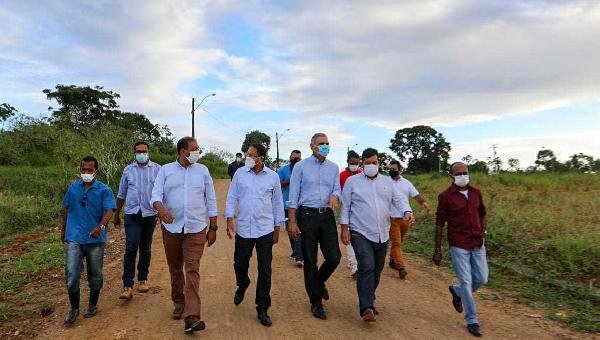 PREFEITO MÁRIO ALEXANDRE RECEBE SECRETÁRIO DE DESENVOLVIMENTO PARA VISTORIA NO ATERRO DO ITARIRI