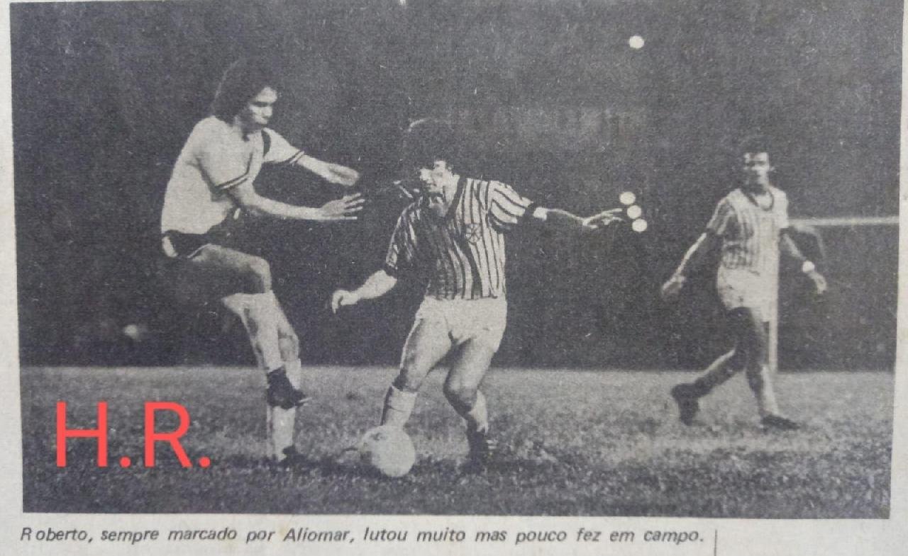 ALIOMAR BRITTO: CRAQUE NOS CAMPOS DE FUTEBOL E NA MAGISTRATURA ALIOMAR BRITTO: CRAQUE NOS CAMPOS DE FUTEBOL E NA MAGISTRATURA