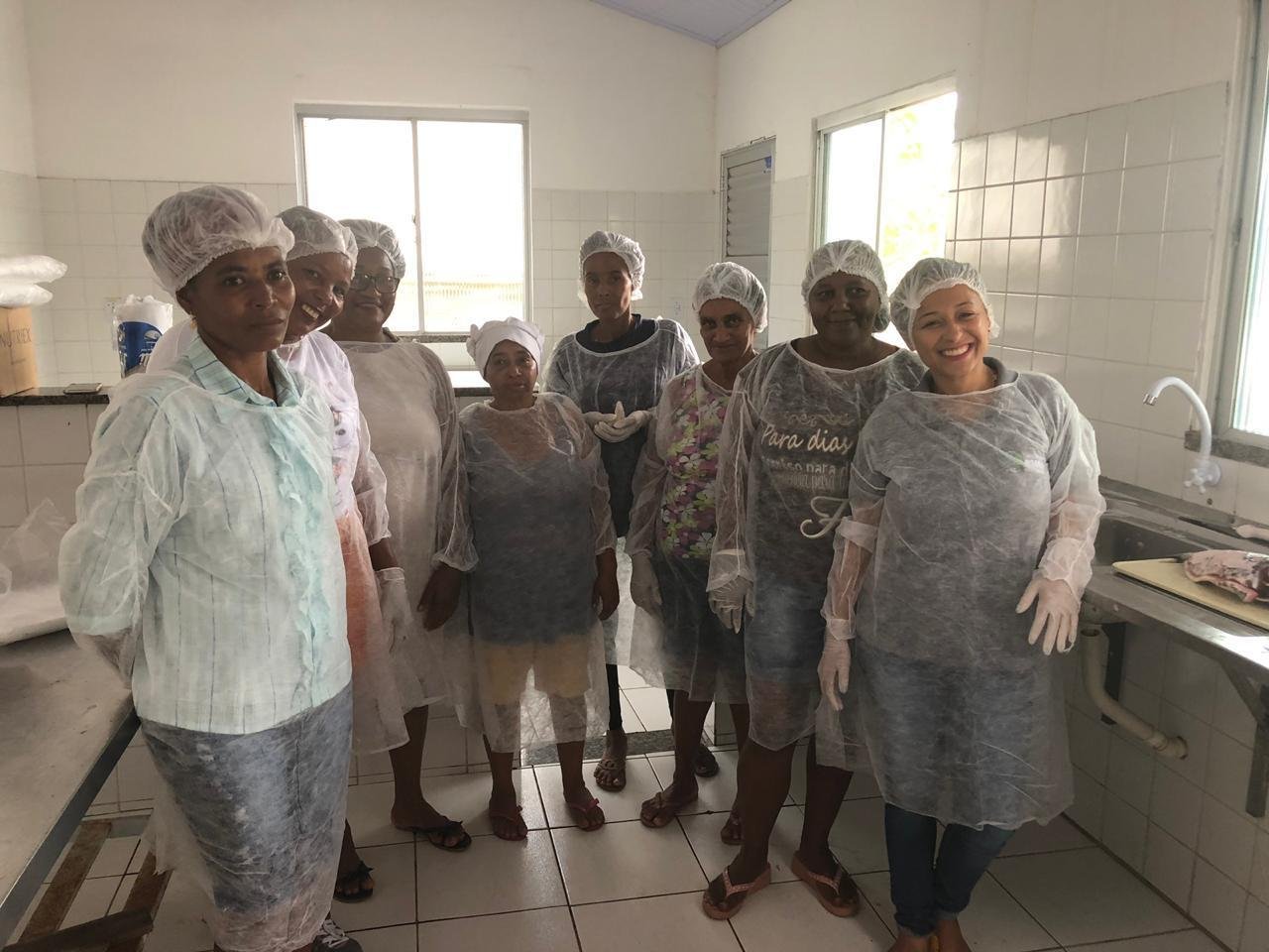 MARISQUEIRAS DE ILHÉUS PARTICIPAM DE OFICINA DE SEGURANÇA ALIMENTAR E NUTRICIONAL MARISQUEIRAS DE ILHÉUS PARTICIPAM DE OFICINA DE SEGURANÇA ALIMENTAR E NUTRICIONAL