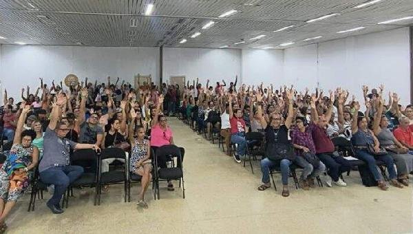 CATEGORIA DA EDUCAÇÃO EM ILHÉUS REJEITA PROPOSTA E SINALIZA PARALISAÇÃO