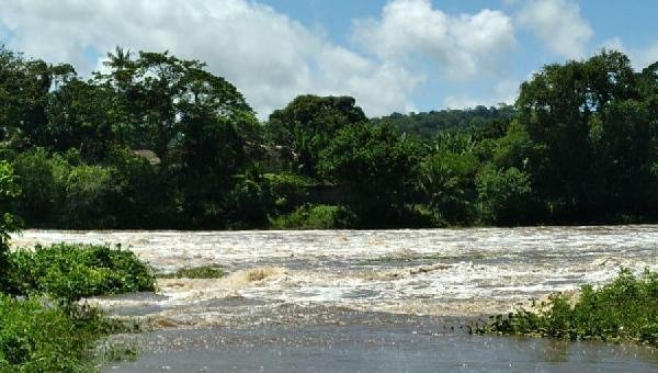 COMUNIDADE DE MARIA JAPE ESTÁ HÁ CINCO DIAS ILHADA EM ILHÉUS