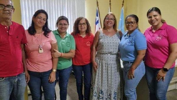 APPI DISCUTE TEMAS EDUCACIONAIS E PISO NACIONAL DO MAGISTÉRIO COM PREFEITA DE URUÇUCA