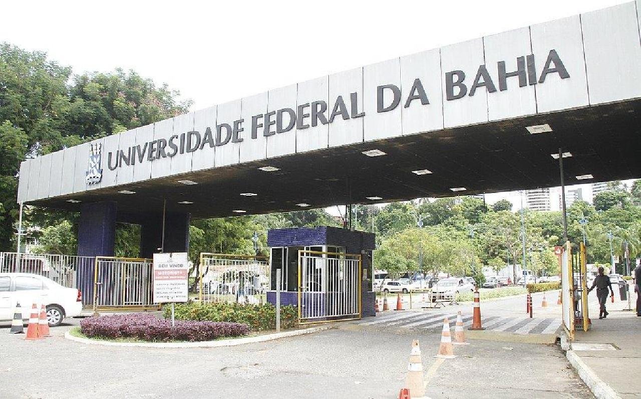 PESQUISADORES DA UFBA PEDEM QUE SEJA DECRETADO ESTADO DE EMERGÊNCIA NO PAÍS PESQUISADORES DA UFBA PEDEM QUE SEJA DECRETADO ESTADO DE EMERGÊNCIA NO PAÍS