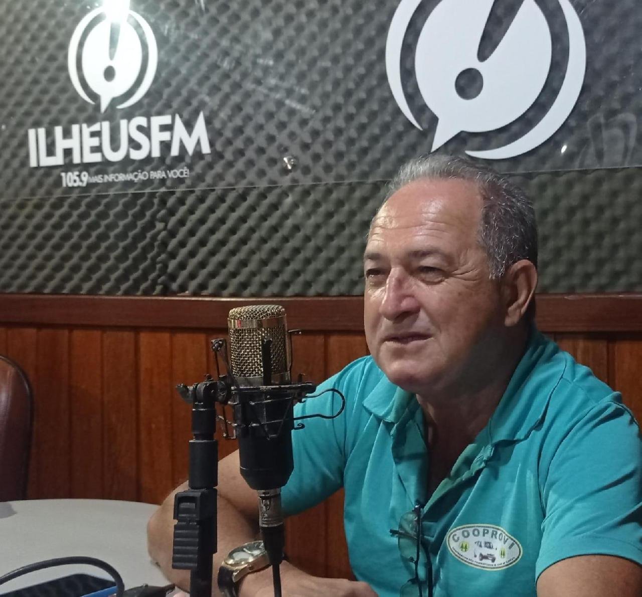 “PARA OS PROFISSIONAIS DO TURISMO EM ILHÉUS, O RECEPTIVO NO CENTRO DE CONVENÇÕES NÃO FOI BOM”, DISSE O PRESIDENTE DA COOPERATIVA DE VANS EM ILHÉUS, CARLINHOS MENDONÇA “PARA OS PROFISSIONAIS DO TURISMO EM ILHÉUS, O RECEPTIVO NO CENTRO DE CONVENÇÕES NÃO FOI BOM”, DISSE O PRESIDENTE DA COOPERATIVA DE VANS EM ILHÉUS, CARLINHOS MENDONÇA