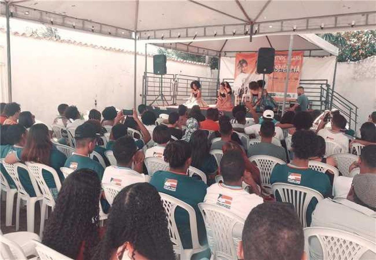I ENCONTRO DA JUVENTUDE DE ILHÉUS APRESENTA AÇÕES E PROMOVE DEBATE SOBRE PAPEL SOCIAL DOS JOVENS I ENCONTRO DA JUVENTUDE DE ILHÉUS APRESENTA AÇÕES E PROMOVE DEBATE SOBRE PAPEL SOCIAL DOS JOVENS