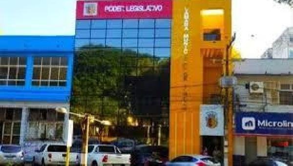 CÂMARA DE ILHÉUS DERRUBA VETOS FEITOS PELO EXECUTIVO A QUATRO PROJETOS DE LEI