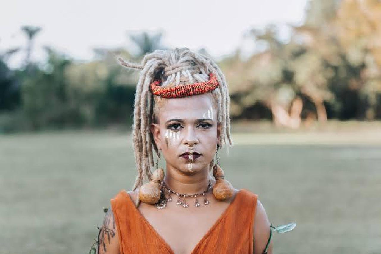 COM 20 ANOS DE CARREIRA, ELOAH MONTEIRO ESTÁ NO PROJETO BRASILEIRÍSSIMO COM 20 ANOS DE CARREIRA, ELOAH MONTEIRO ESTÁ NO PROJETO BRASILEIRÍSSIMO