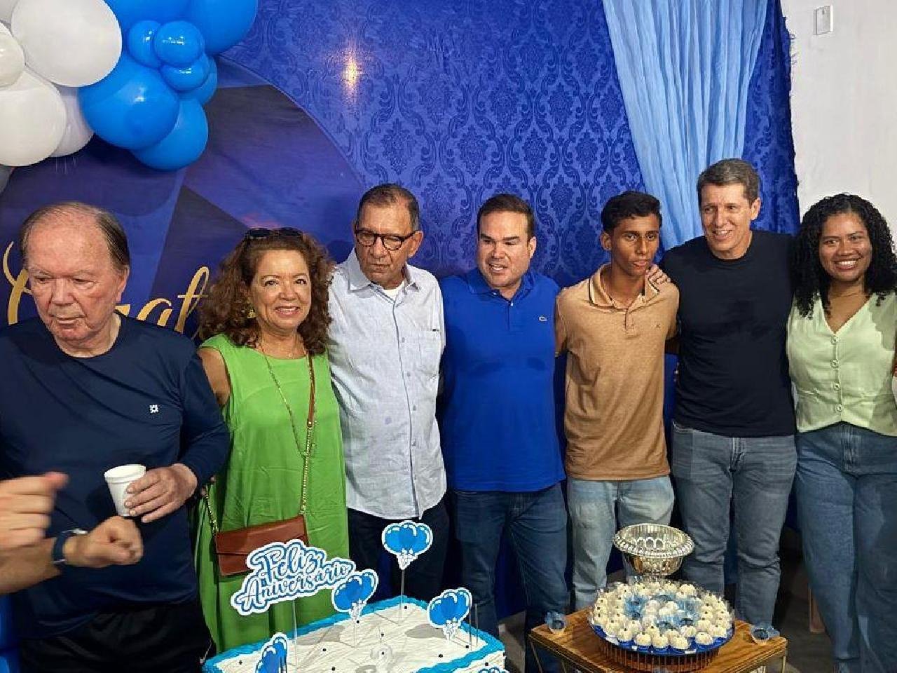 LIDERANÇAS POLÍTICAS SE REÚNEM EM ILHÉUS PARA MARCAR TRAJETÓRIA DE 50 ANOS DE VIDA PÚBLICA DE JABES RIBEIRO