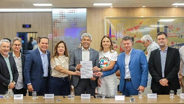JERÔNIMO ANUNCIA PLANO COM O SETOR PRODUTIVO E CONSOLIDA DIÁLOGO DO ESTADO COM O AGRONEGÓCIO BAIANO