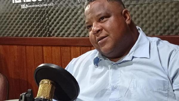 "ESSAS DISPUTAS NO PT SÃO CANSATIVAS" AFIRMA VEREADOR MANOEL PORFÍRIO