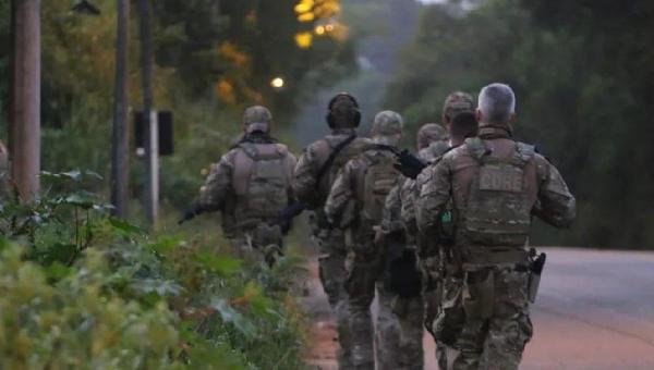 POLICIAL FEDERAL E DOIS SUSPEITOS MORREM DURANTE OPERAÇÃO EM SALVADOR; OUTROS DOIS AGENTES FICAM FERIDOS