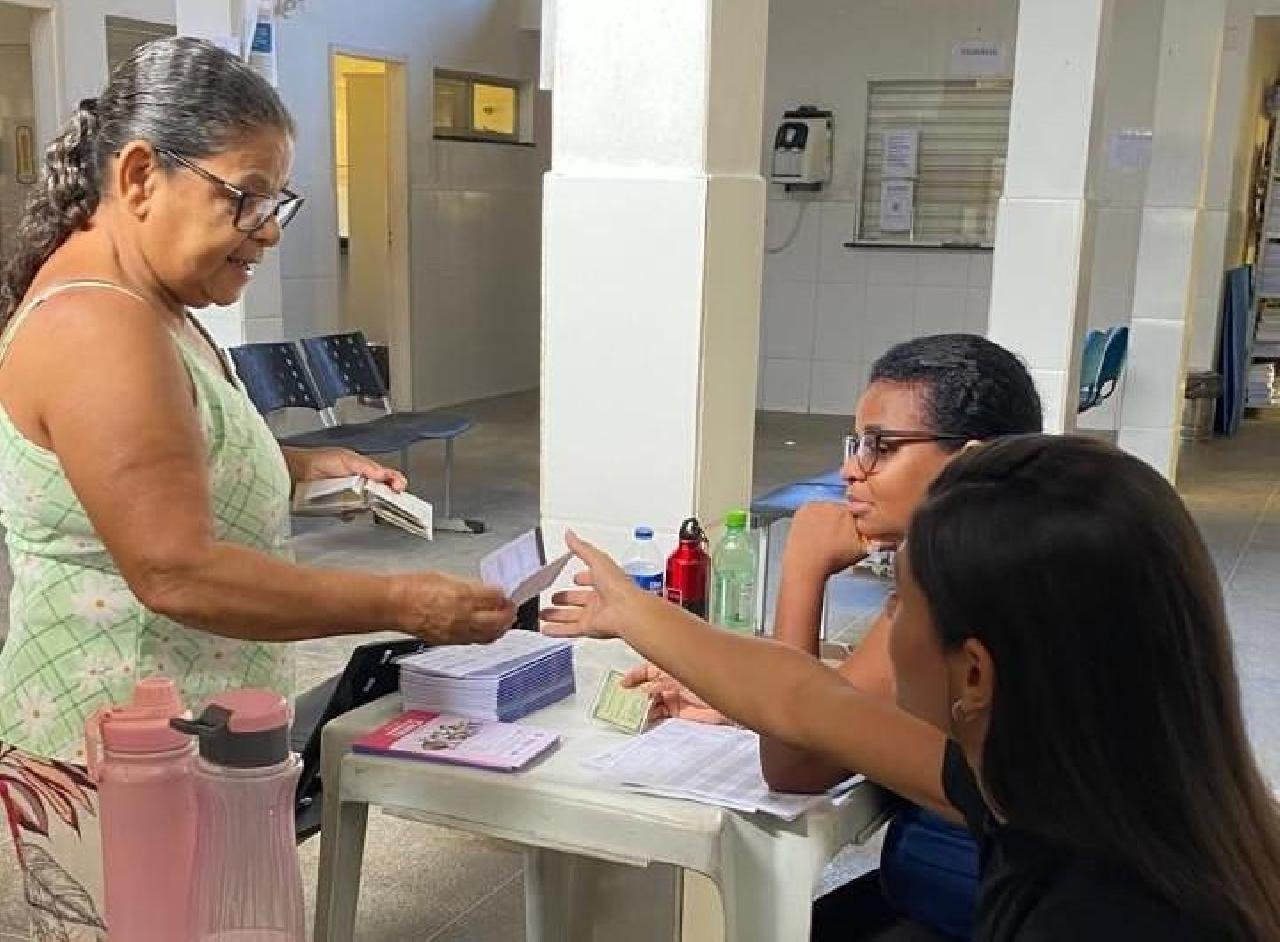 APENAS 9% DO PÚBLICO-ALVO SE VACINOU CONTRA A INFLUENZA EM ILHÉUS APENAS 9% DO PÚBLICO-ALVO SE VACINOU CONTRA A INFLUENZA EM ILHÉUS