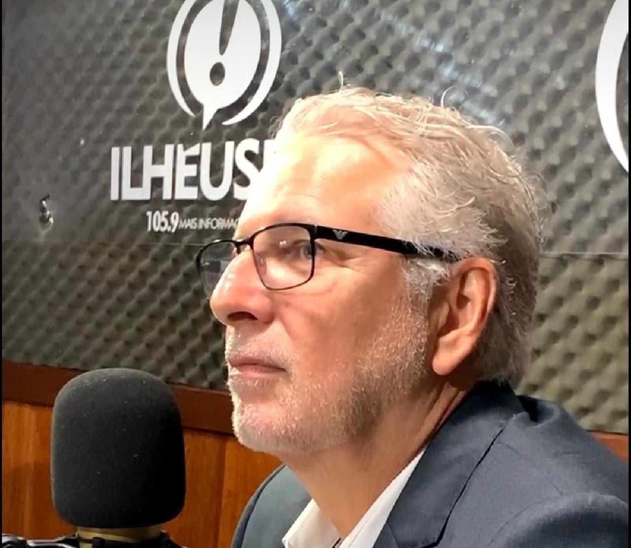 "A GENTE TEM UM DADO QUE 75% DOS JOVENS HOJE, DA ATUALIDADE, NÃO SABEM DE QUE FRUTO É FEITO O CHOCOLATE", AFIRMA MAURÍCIO TAVARES