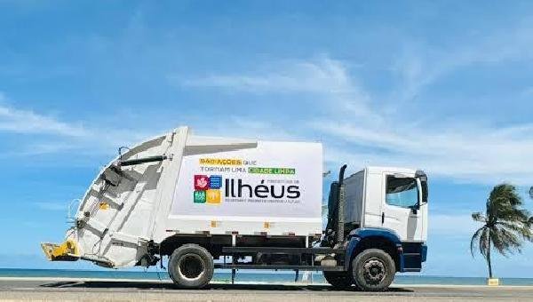 EMPRESA RESPONSÁVEL PELA COLETA DE LIXO EM ILHÉUS E NOTIFICADA PELA PREFEITURA 