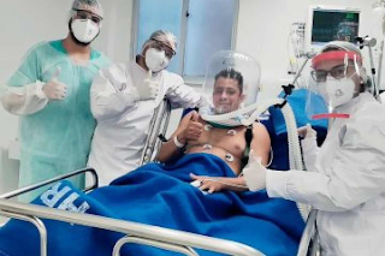 HOSPITAL COSTA DO CACAU RECEBE CAPACETES PARA VENTILAÇÃO MECÂNICA NÃO-INVASIVA DE PACIENTES COM COVID-19 HOSPITAL COSTA DO CACAU RECEBE CAPACETES PARA VENTILAÇÃO MECÂNICA NÃO-INVASIVA DE PACIENTES COM COVID-19