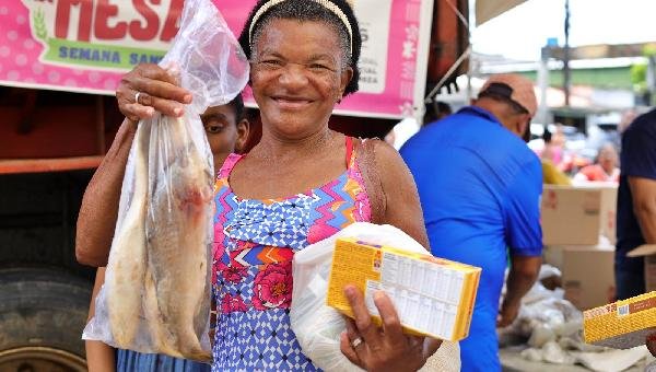 20 TONELADAS DE PEIXE SÃO DISTRIBUÍDAS PARA FAMÍLIAS EM VULNERABILIDADE SOCIAL DE ILHÉUS