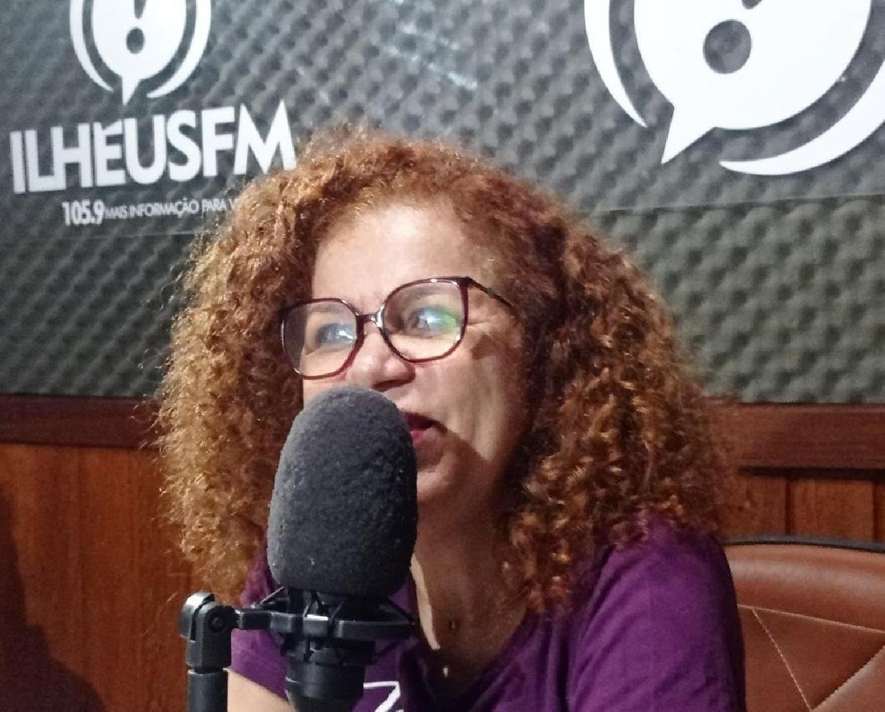 "SER REELEITA É UMA HONRA, MAS TAMBÉM AUMENTA MINHA RESPONSABILIDADE", DECLAROU ENILDA MENDONÇA (PT) SOBRE REPRESENTAR AS MULHERES NA CÂMARA DE ILHÉUS, QUE ELEGEU APENAS DUAS VEREADORAS "SER REELEITA É UMA HONRA, MAS TAMBÉM AUMENTA MINHA RESPONSABILIDADE", DECLAROU ENILDA MENDONÇA (PT) SOBRE REPRESENTAR AS MULHERES NA CÂMARA DE ILHÉUS, QUE ELEGEU APENAS DUAS VEREADORAS