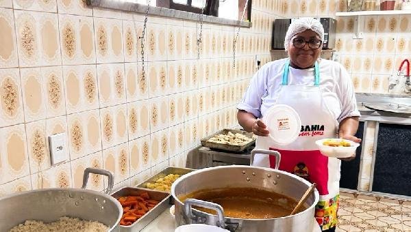 INSTITUTO AMIGOS SOLIDÁRIOS INAUGURAÇÃO COZINHAS COMUNITÁRIAS EM ILHÉUS