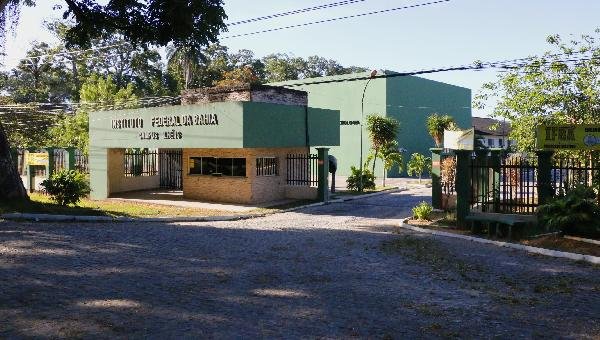 IFBA ABRE 190 VAGAS EM CONCURSOS COM SALÁRIOS QUE CHEGAM A R$ 9,6 MIL; ILHEUS E UBAITABA ESTÃO ENTRE AS VAGAS
