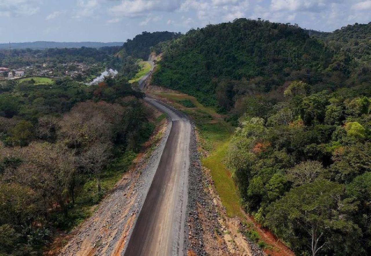 BA-649: OBRAS DA NOVA ILHÉUS-ITABUNA ATINGEM 80% DE CONCLUSÃO