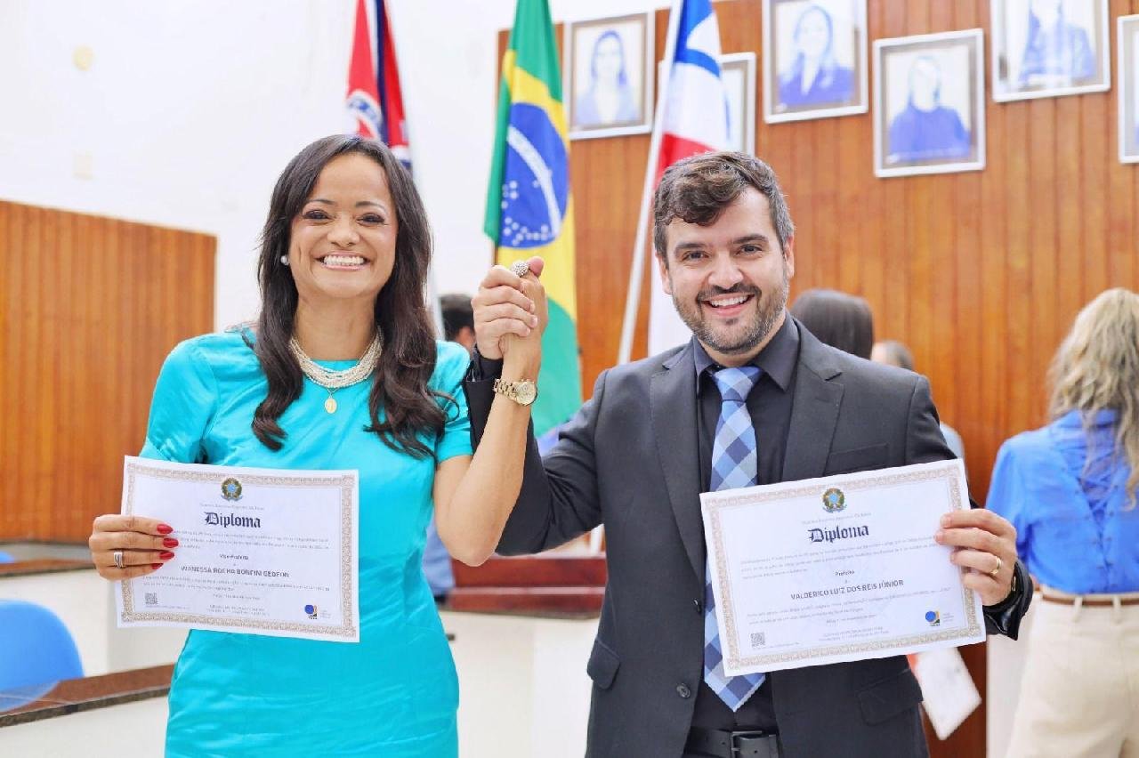 JUSTIÇA ELEITORAL DIPLOMA PREFEITO VALDERICO JR, VICE-PREFEITA WANESSA GEDEON E VEREADORES DE ILHÉUS JUSTIÇA ELEITORAL DIPLOMA PREFEITO VALDERICO JR, VICE-PREFEITA WANESSA GEDEON E VEREADORES DE ILHÉUS