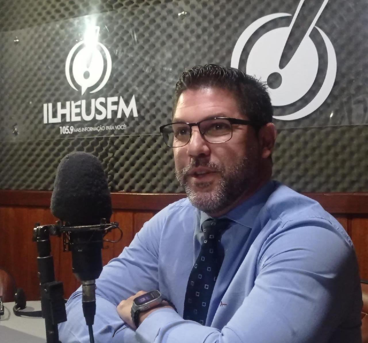 "MEU SONHO É MONTAR UM INSTITUTO PARA O TRATAMENTO DA DOR EM ILHÉUS", AFIRMA DR. MARCUS PUENTES "MEU SONHO É MONTAR UM INSTITUTO PARA O TRATAMENTO DA DOR EM ILHÉUS", AFIRMA DR. MARCUS PUENTES